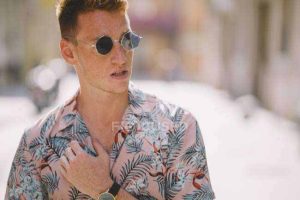 What To Wear Under Hawaiian Shirt