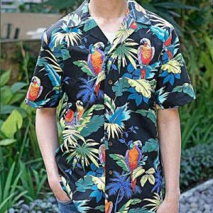 Are Hawaiian shirts in style ?